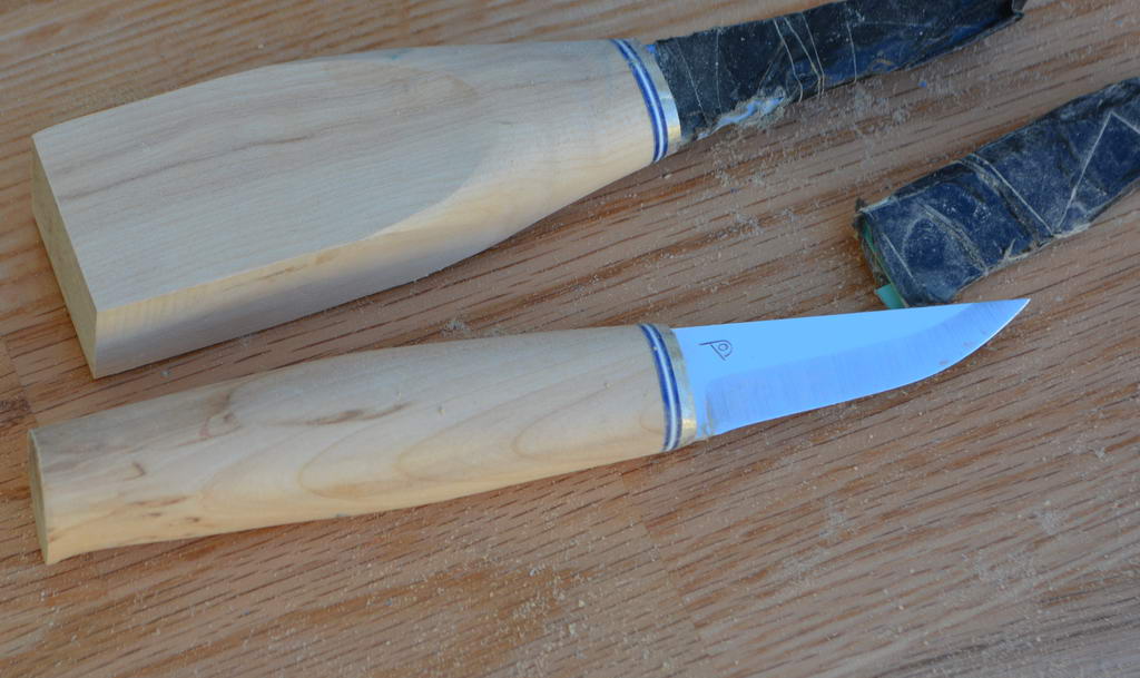 Making the Polar Whittler knife making kit with Silver Birch handle -  Nordic Edge